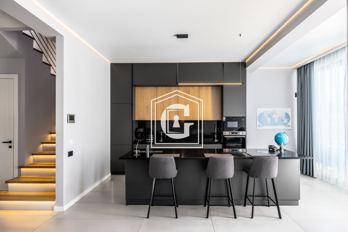 Вилла в Каваче, Черногория, 180 м² - фото 3