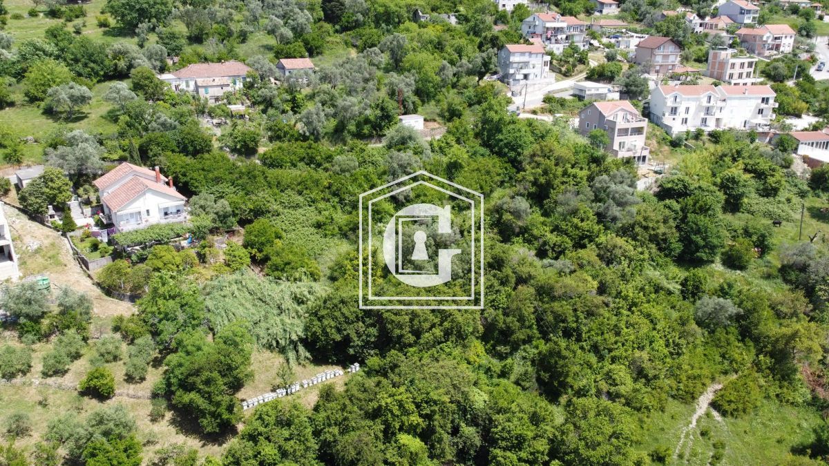 Земля в Тивате, Черногория, 1 240 м² - фото 4