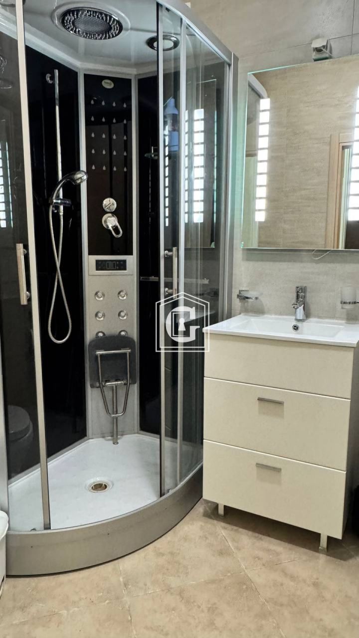 Апартаменты в Бечичи, Черногория, 94 м² - фото 8