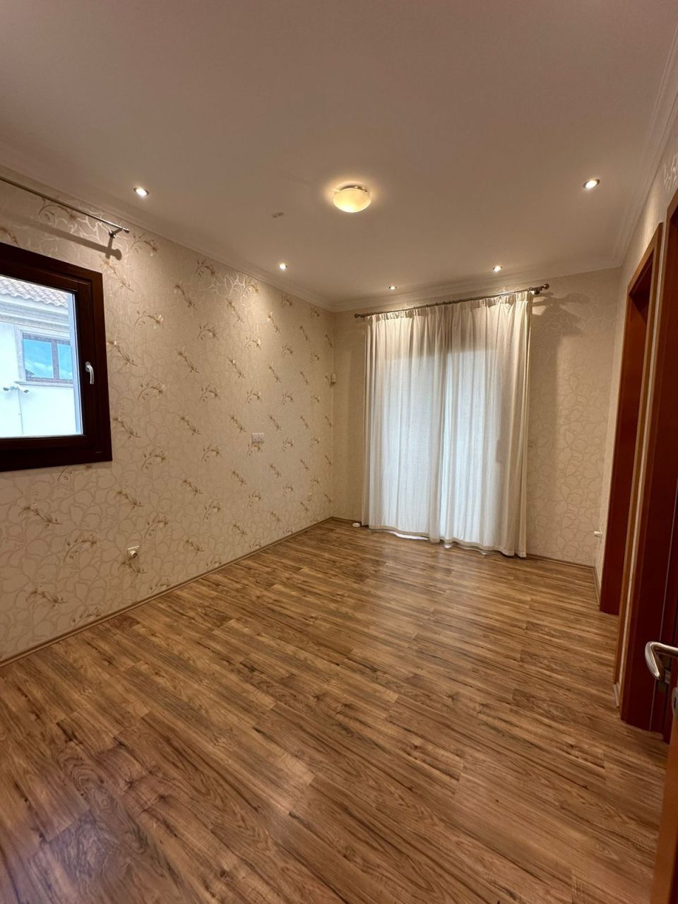 Вилла в Лимасоле, Кипр, 300 м² - фото 16