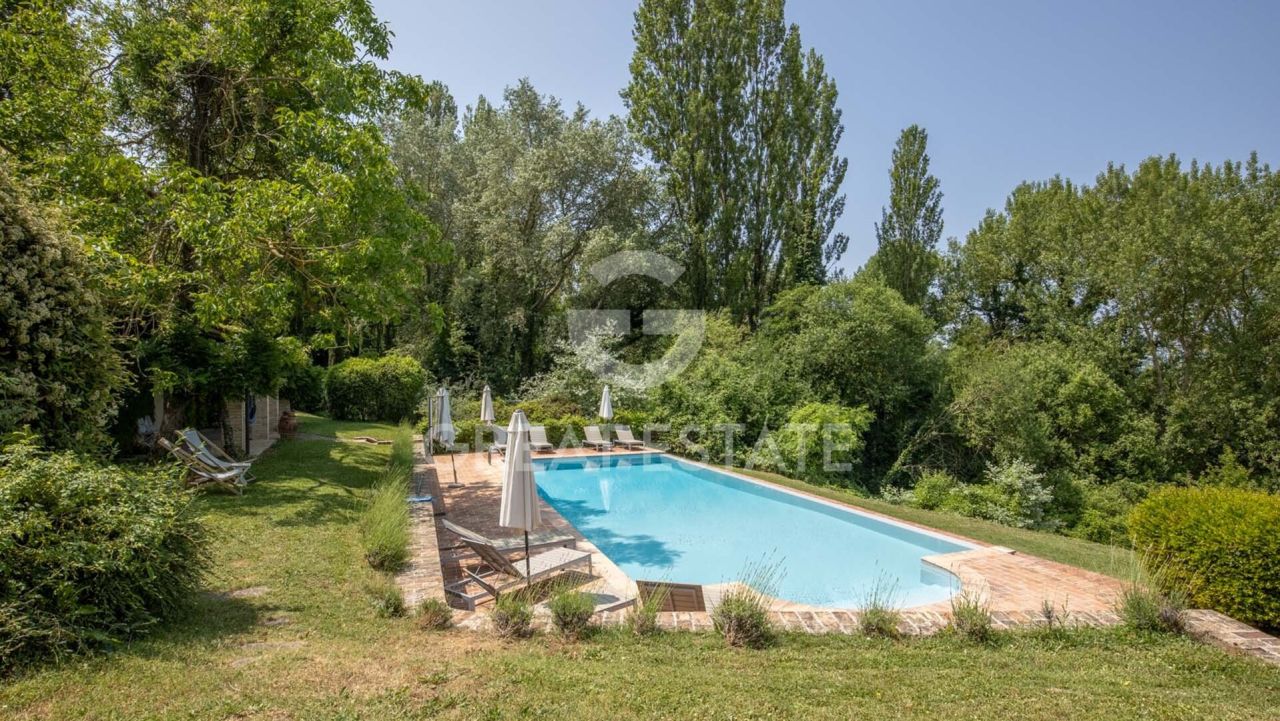 Дом Montone, Италия, 430.65 м² - фото 5