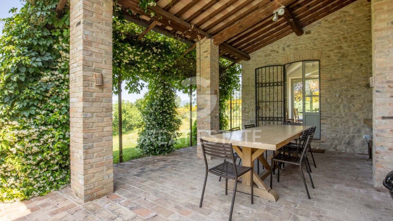 Дом Montone, Италия, 430.65 м² - фото 6