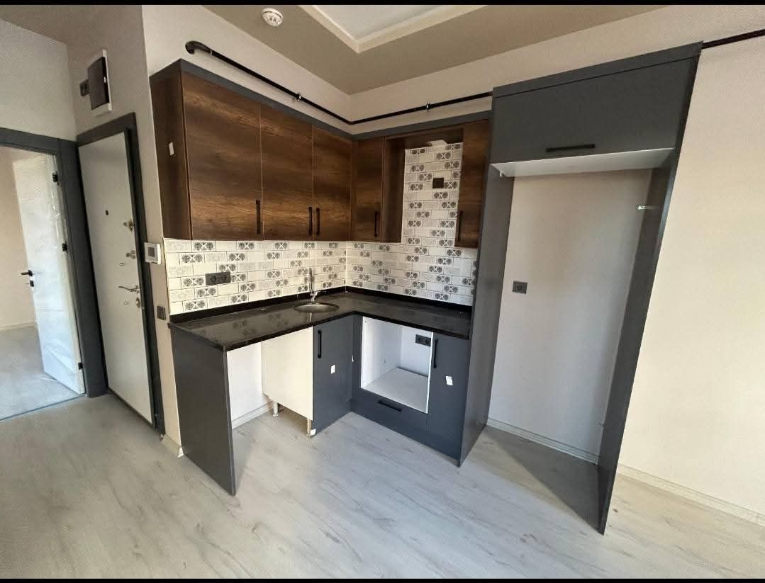 Квартира в Мерсине, Турция, 55 м² - фото 1