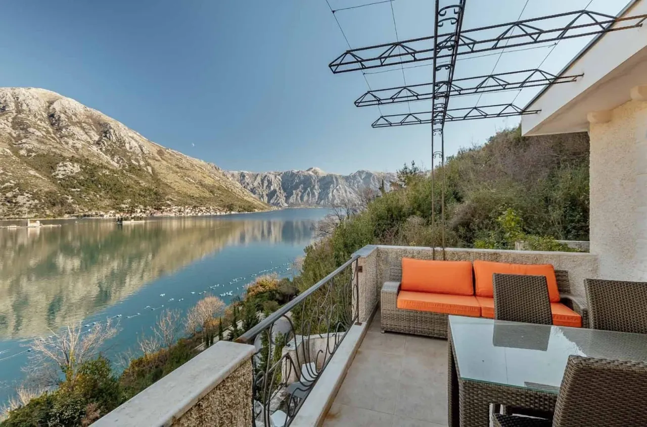 Квартира в Которе, Черногория, 103 м² - фото 7