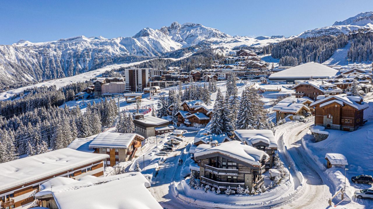 Шале в Куршевеле, Франция, 300 м² - фото 2