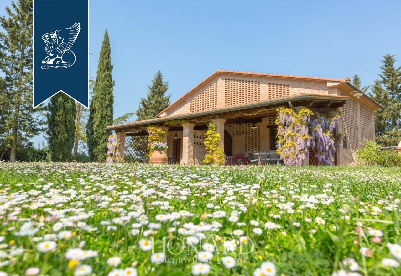 Ферма в Пизе, Италия, 1 050 м² - фото 9