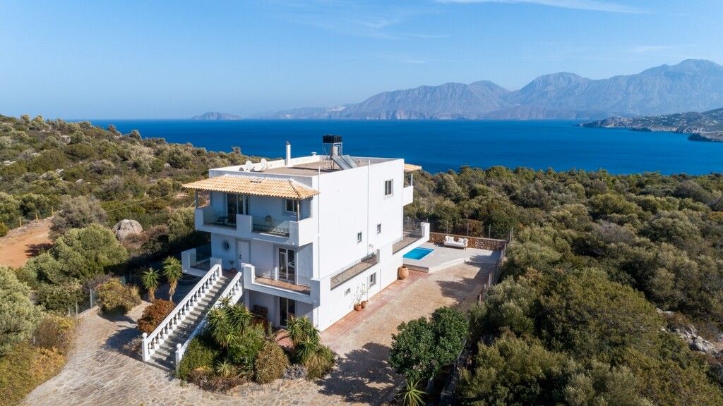 Вилла в Ласити, Греция, 290 м² - фото 1