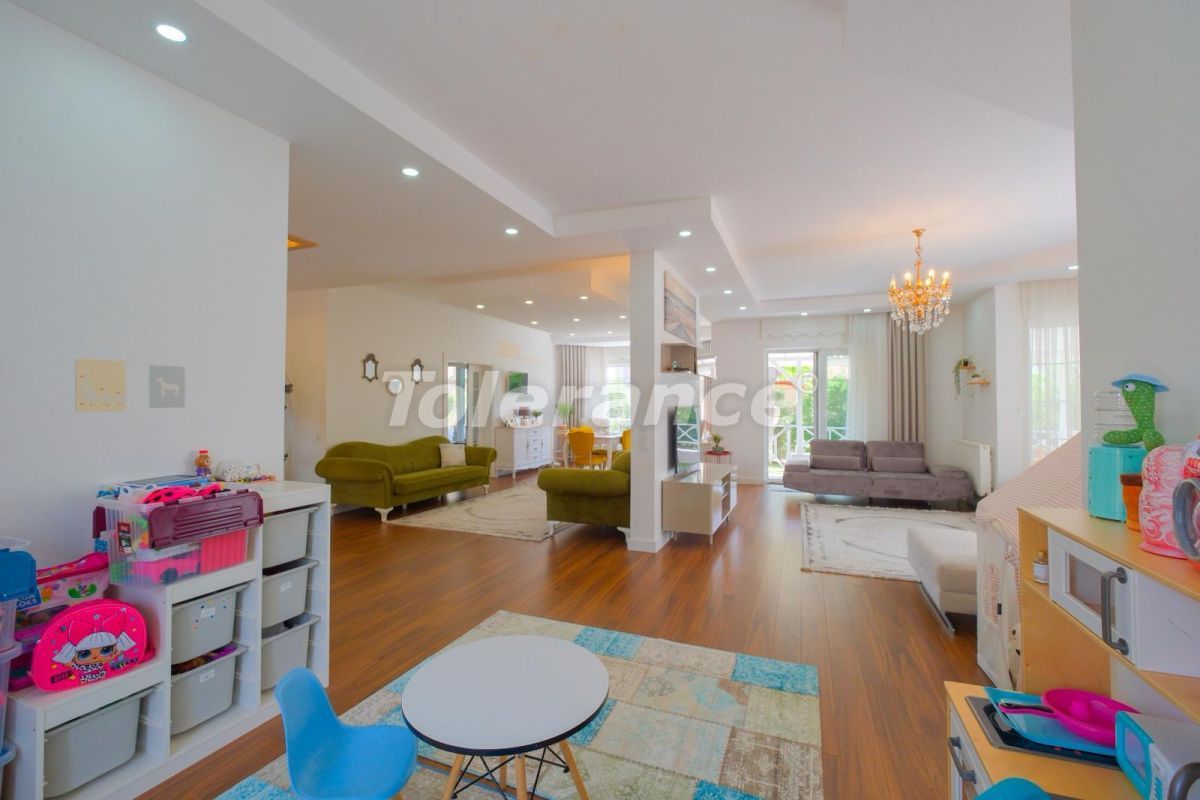 Вилла в Анталии, Турция, 350 м² - фото 6