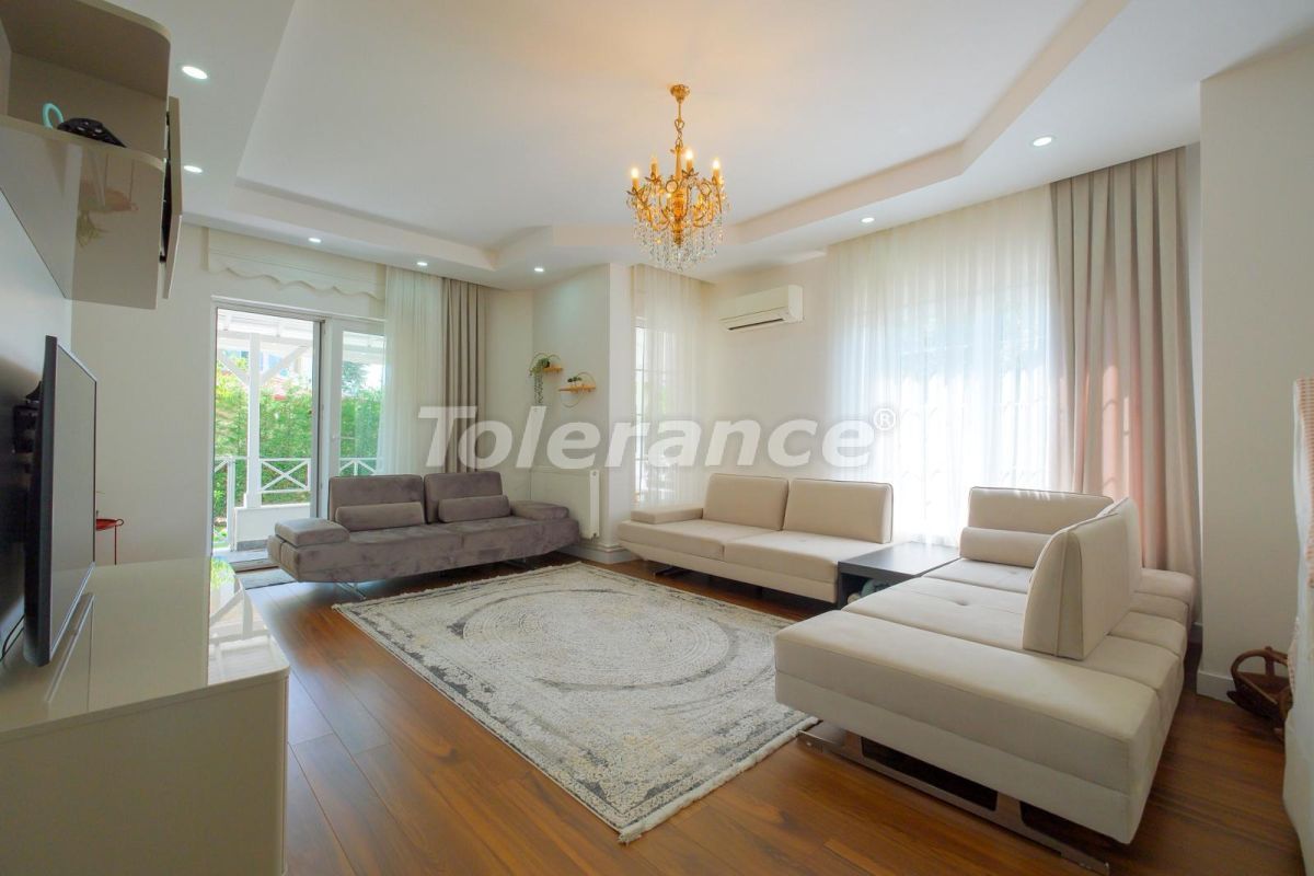 Вилла в Анталии, Турция, 350 м² - фото 9