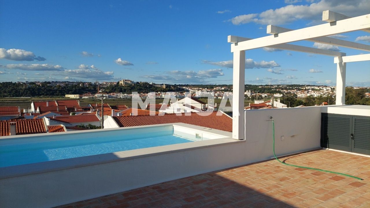 Дом в Сетубале, Португалия, 156.3 м² - фото 1