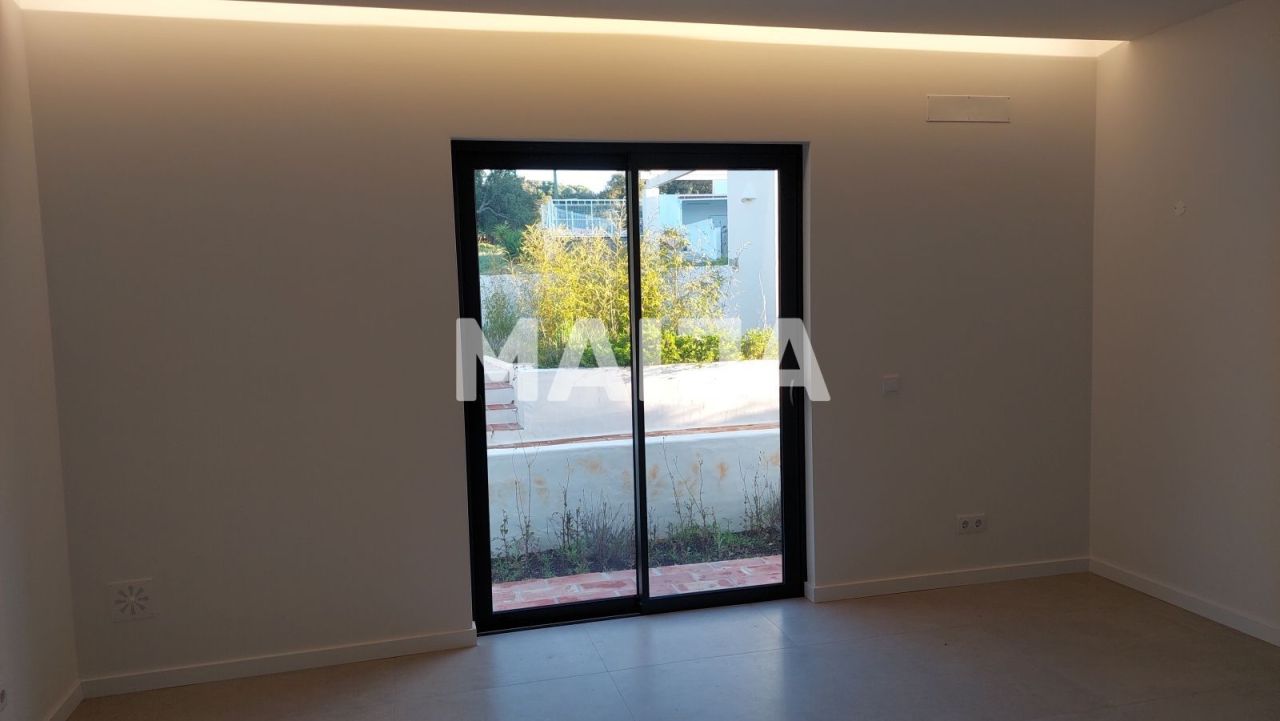 Дом в Сетубале, Португалия, 160.7 м² - фото 8