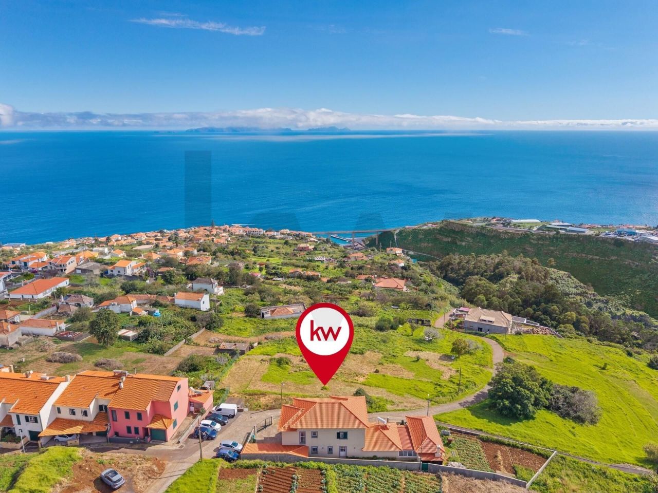 Земля на Мадейре, Португалия, 515 м² - фото 1