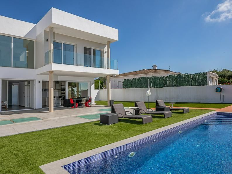 Дом на Коста-Брава, Испания, 400 м² - фото 3