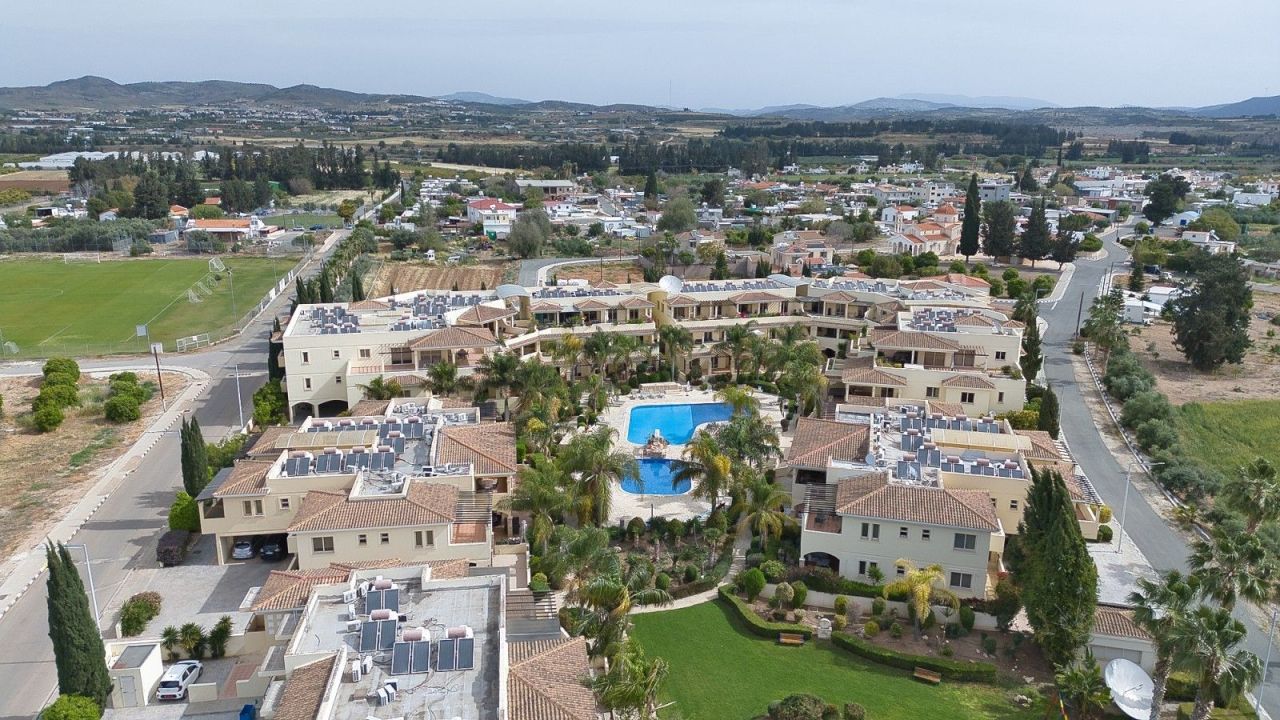 Таунхаус в Пафосе, Кипр, 107 м² - фото 16