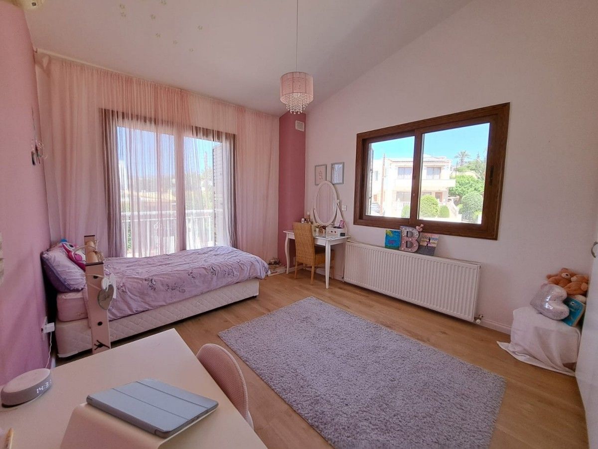 Вилла в Пафосе, Кипр, 216 м² - фото 18