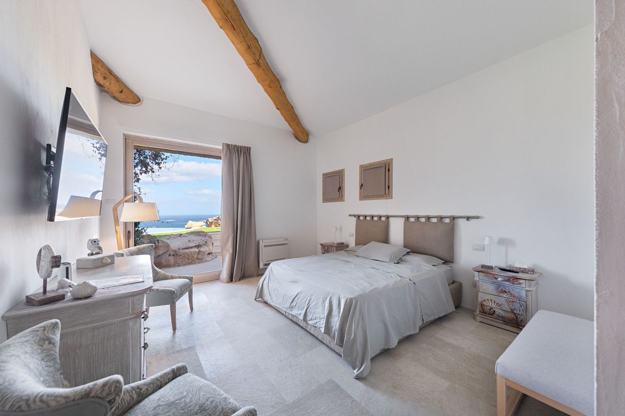 Вилла в Порто Черво, Италия, 350 м² - фото 10