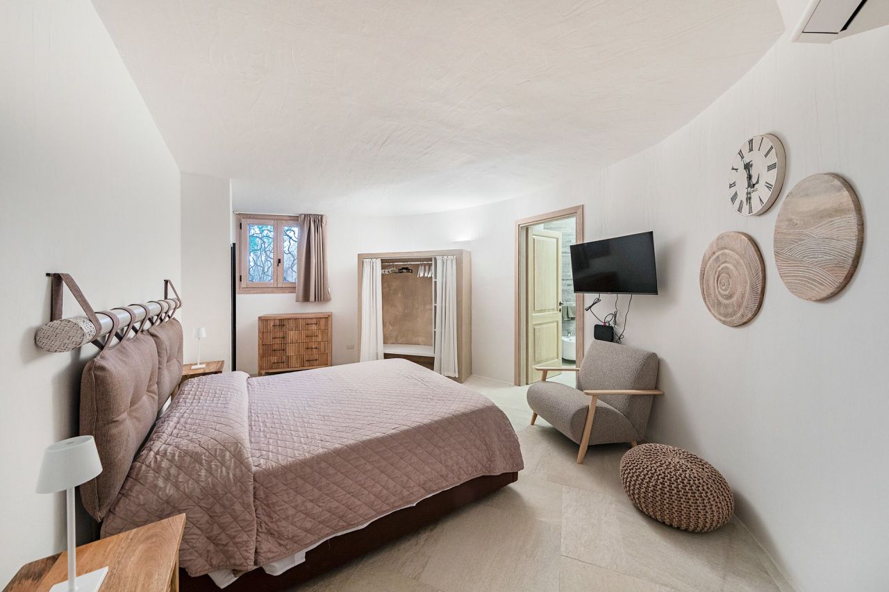 Вилла в Порто Черво, Италия, 350 м² - фото 16