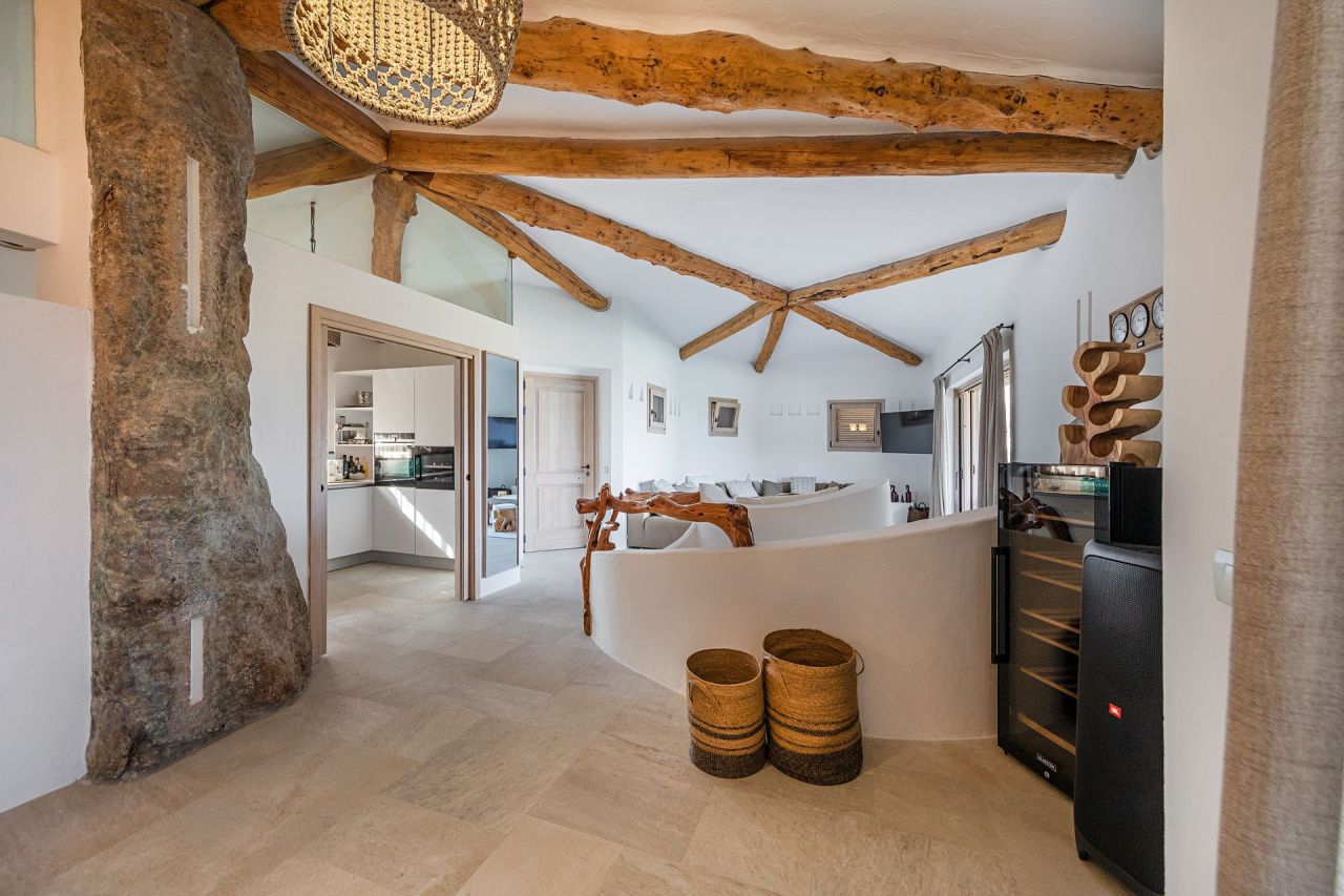 Вилла в Порто Черво, Италия, 350 м² - фото 8