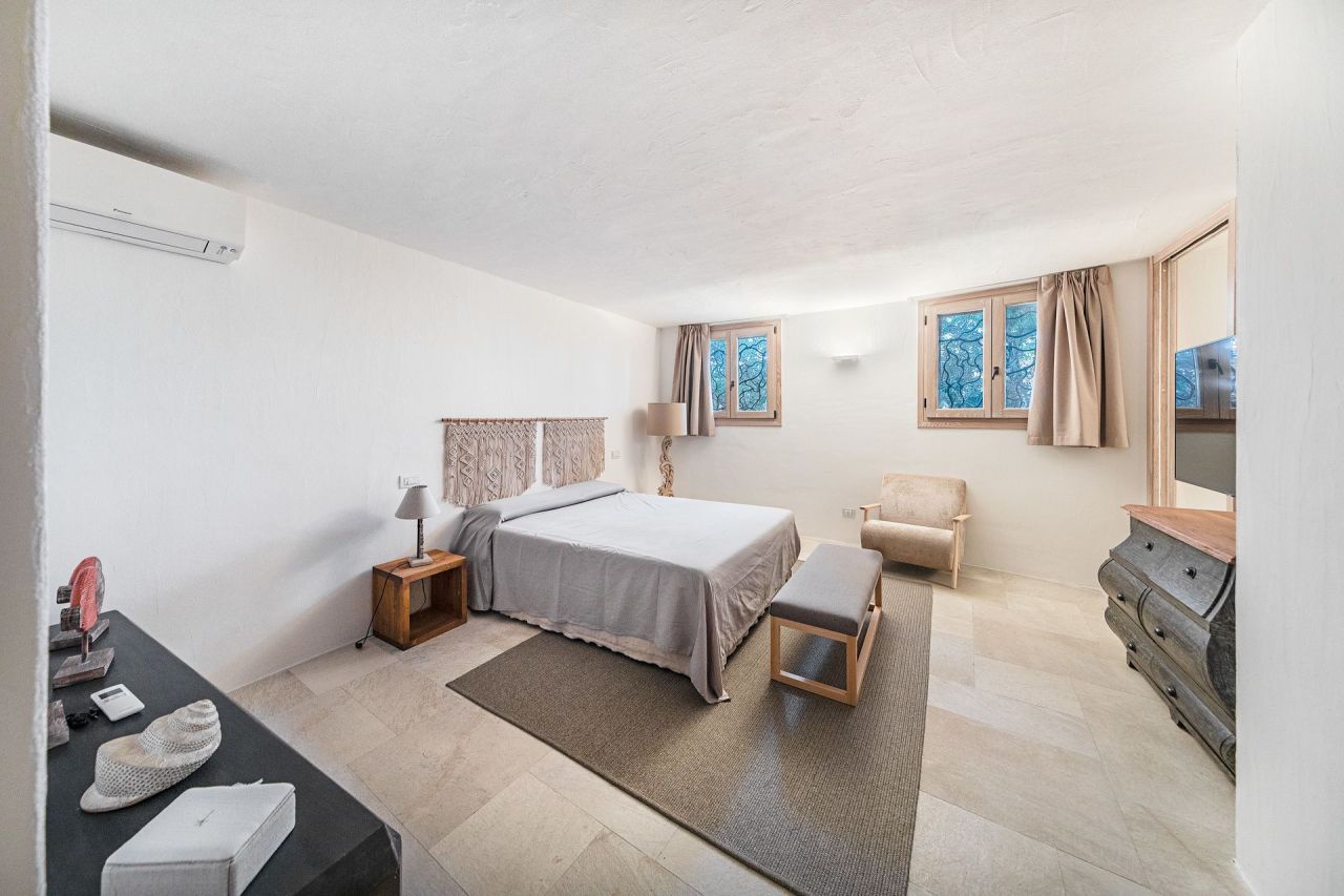 Вилла в Порто Черво, Италия, 350 м² - фото 17