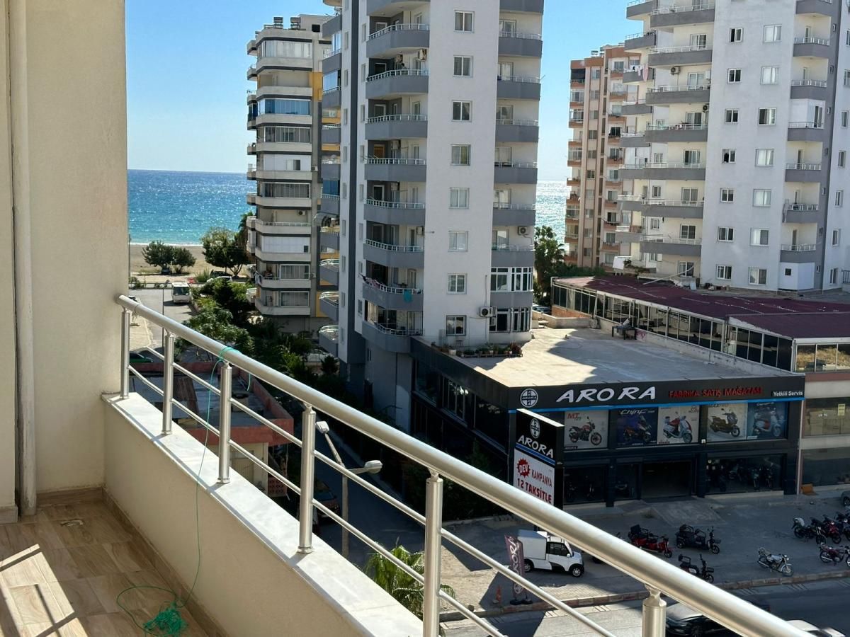 Квартира в Мерсине, Турция, 187 м² - фото 1