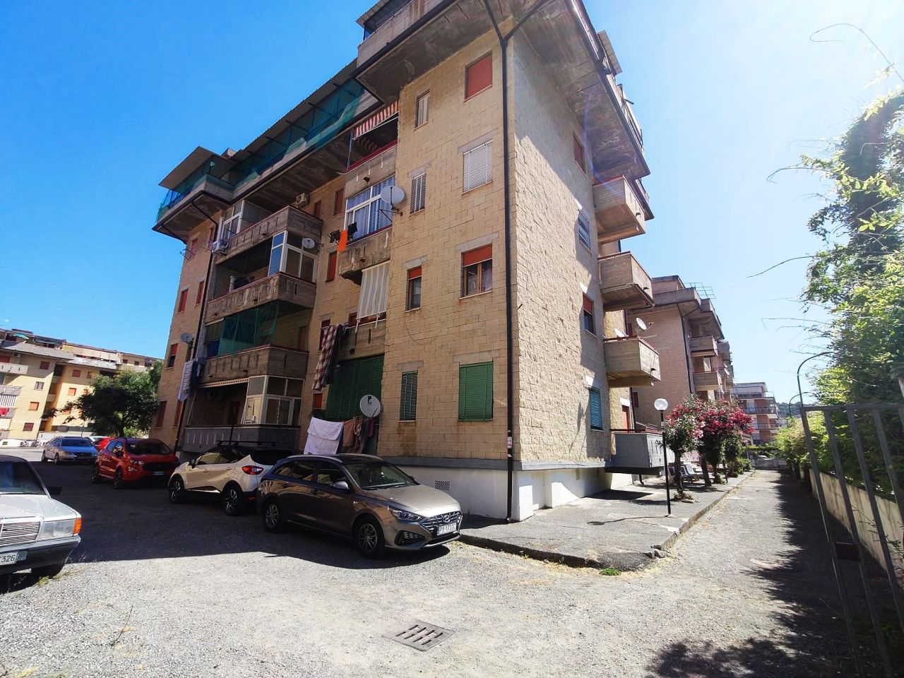 Студия в Скалее, Италия, 30 м² - фото 2