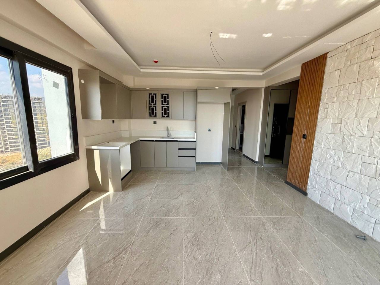 Квартира в Мерсине, Турция, 110 м² - фото 1