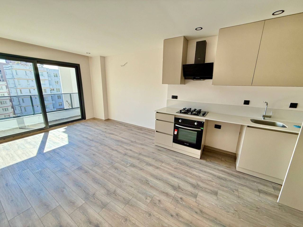 Квартира в Мерсине, Турция, 70 м² - фото 2