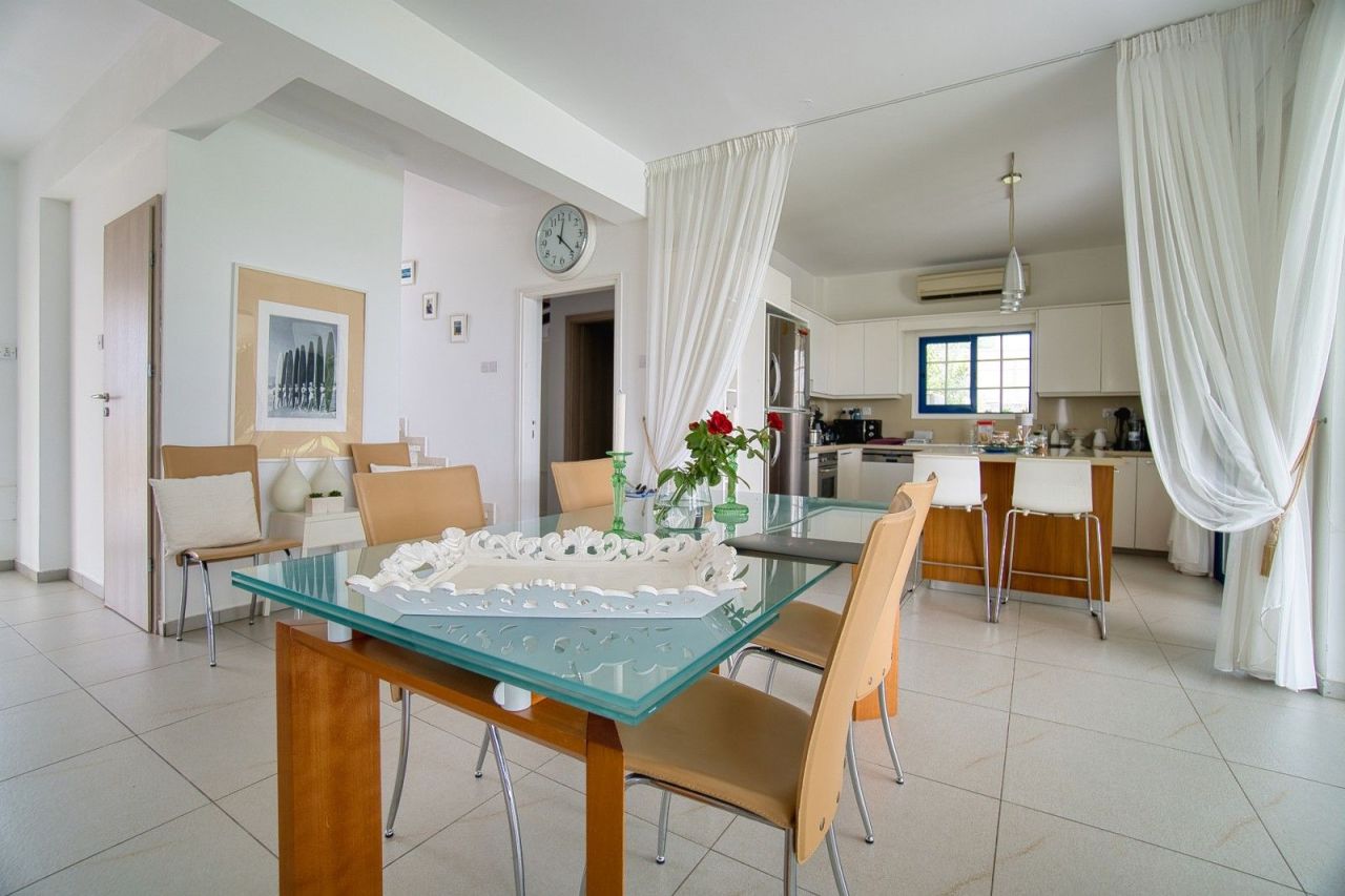 Вилла в Пафосе, Кипр, 188 м² - фото 10