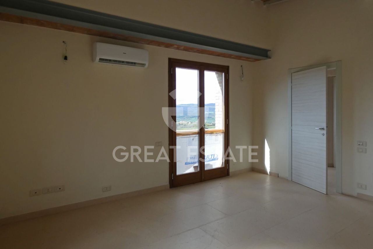 Дом в Читта-делла-Пьеве, Италия, 303 м² - фото 12