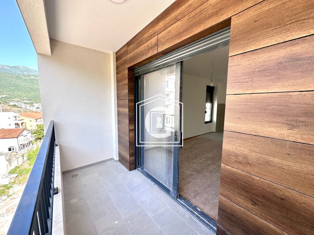 Апартаменты в Бечичи, Черногория, 28 м² - фото 4