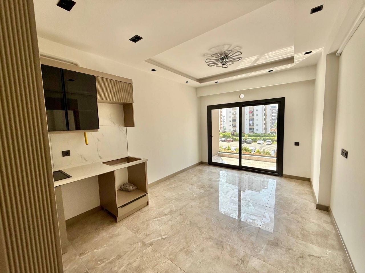 Квартира в Мерсине, Турция, 65 м² - фото 1