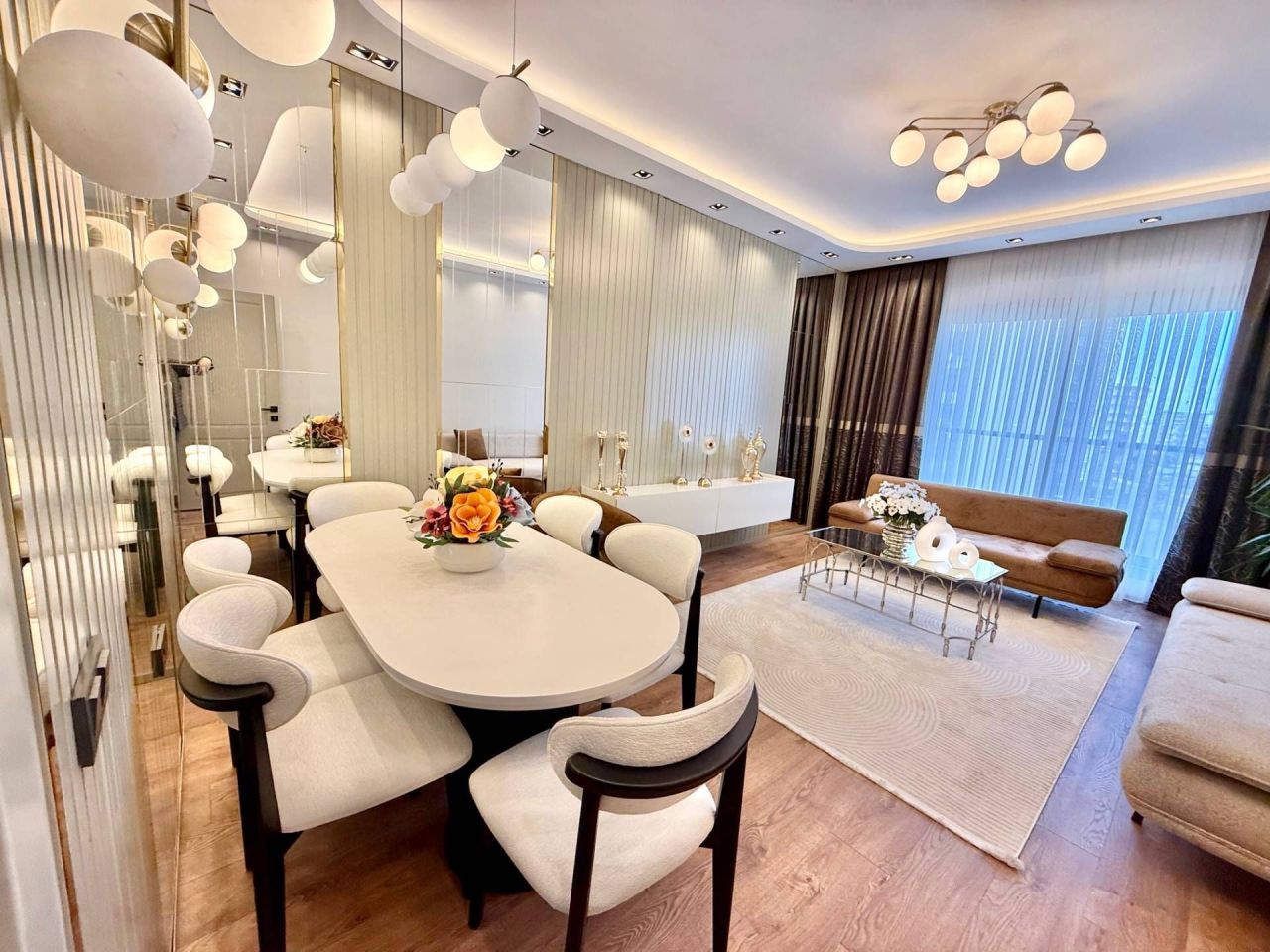 Квартира в Мерсине, Турция, 190 м² - фото 1