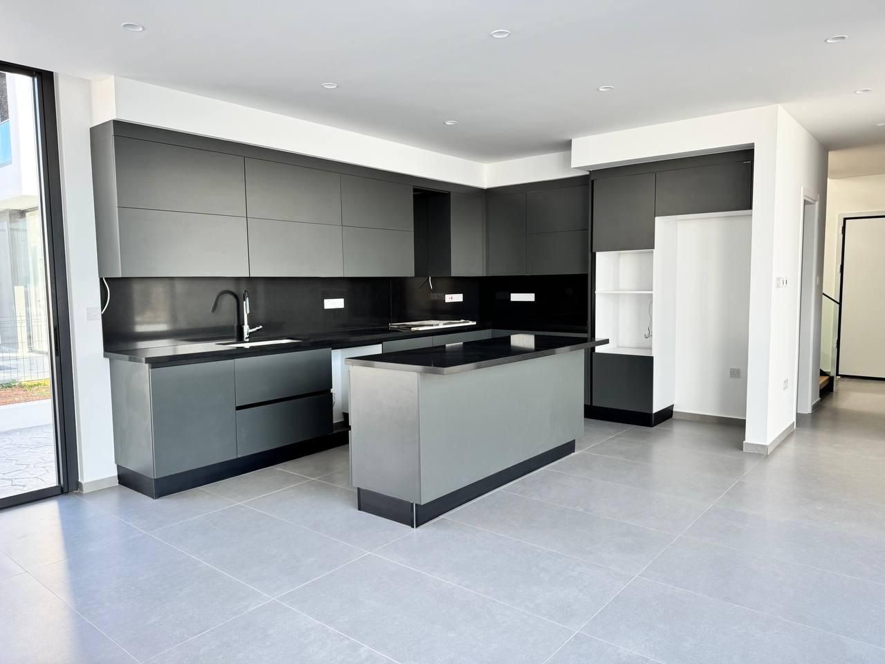 Вилла в Фамагусте, Кипр, 253 м² - фото 4