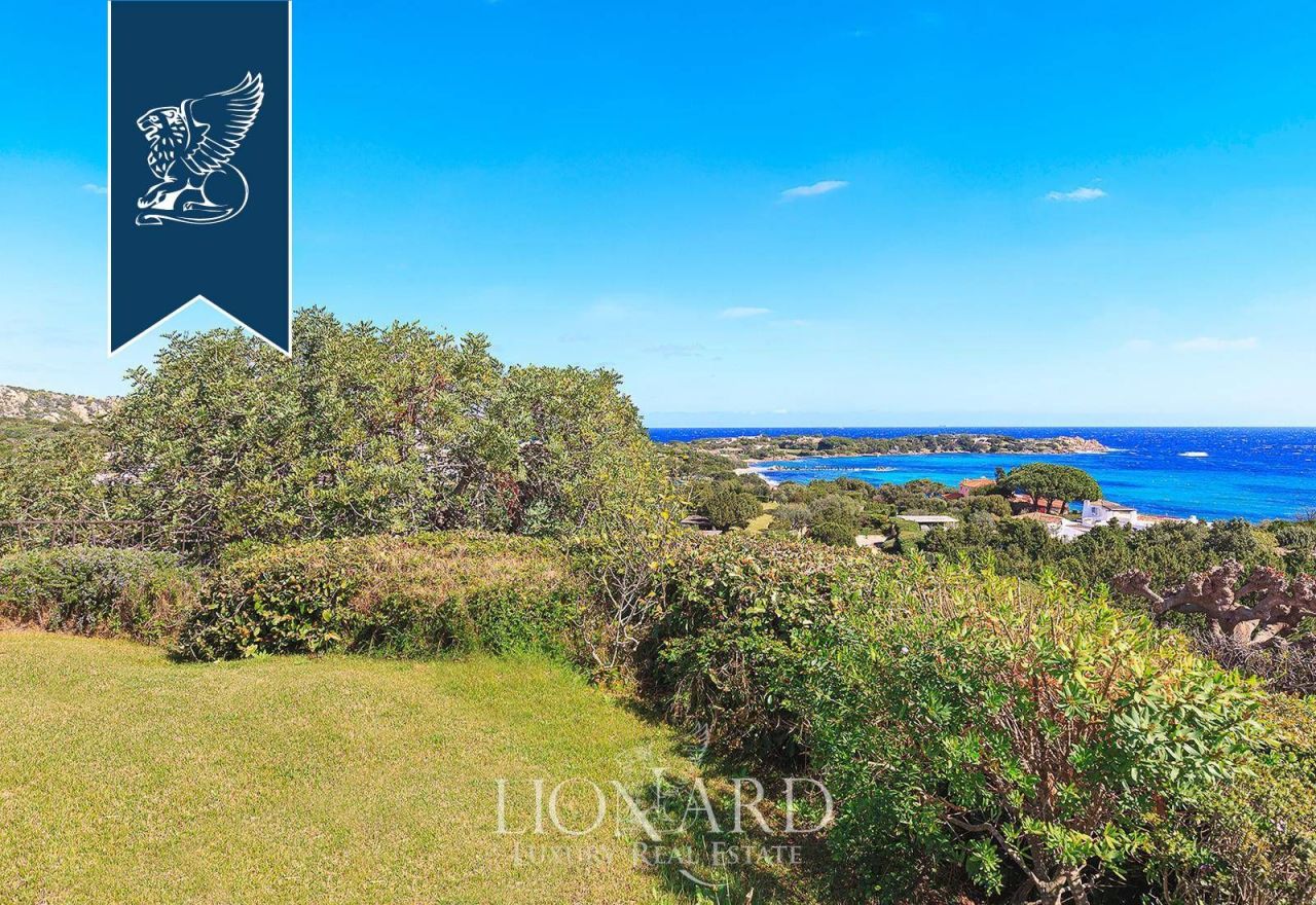 Вилла в Порто Черво, Италия, 560 м² - фото 12