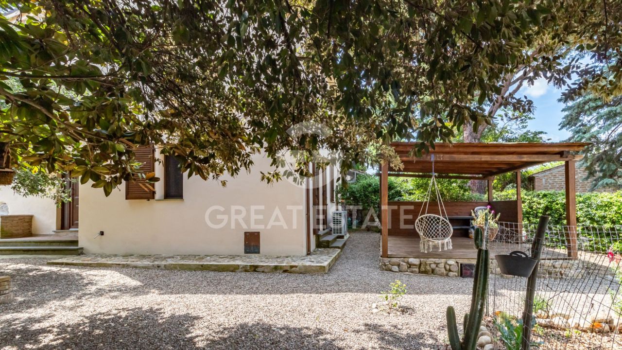 Дом Castel Viscardo, Италия, 170.6 м² - фото 6