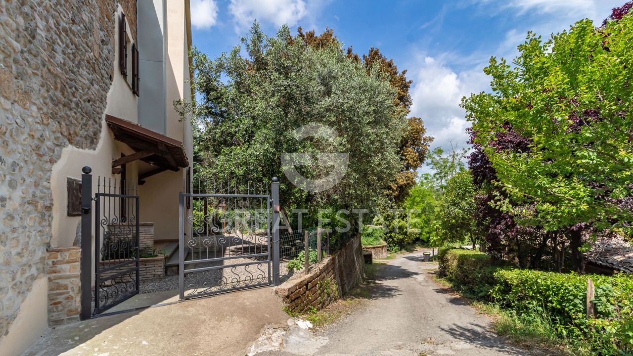 Дом Castel Viscardo, Италия, 170.6 м² - фото 10