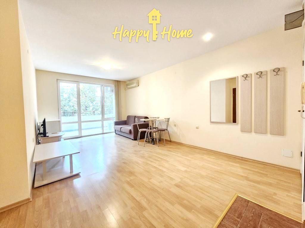 Квартира в Елените, Болгария, 70 м² - фото 1