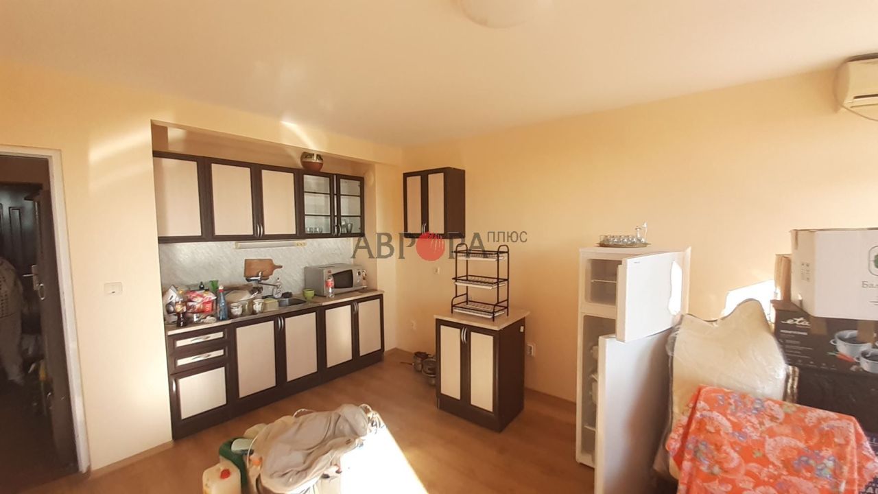 Квартира в Бургасе, Болгария, 71 м² - фото 1