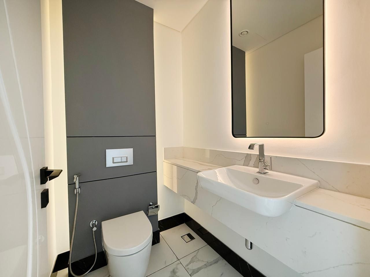 Квартира в Дубае, ОАЭ, 214.77 м² - фото 19