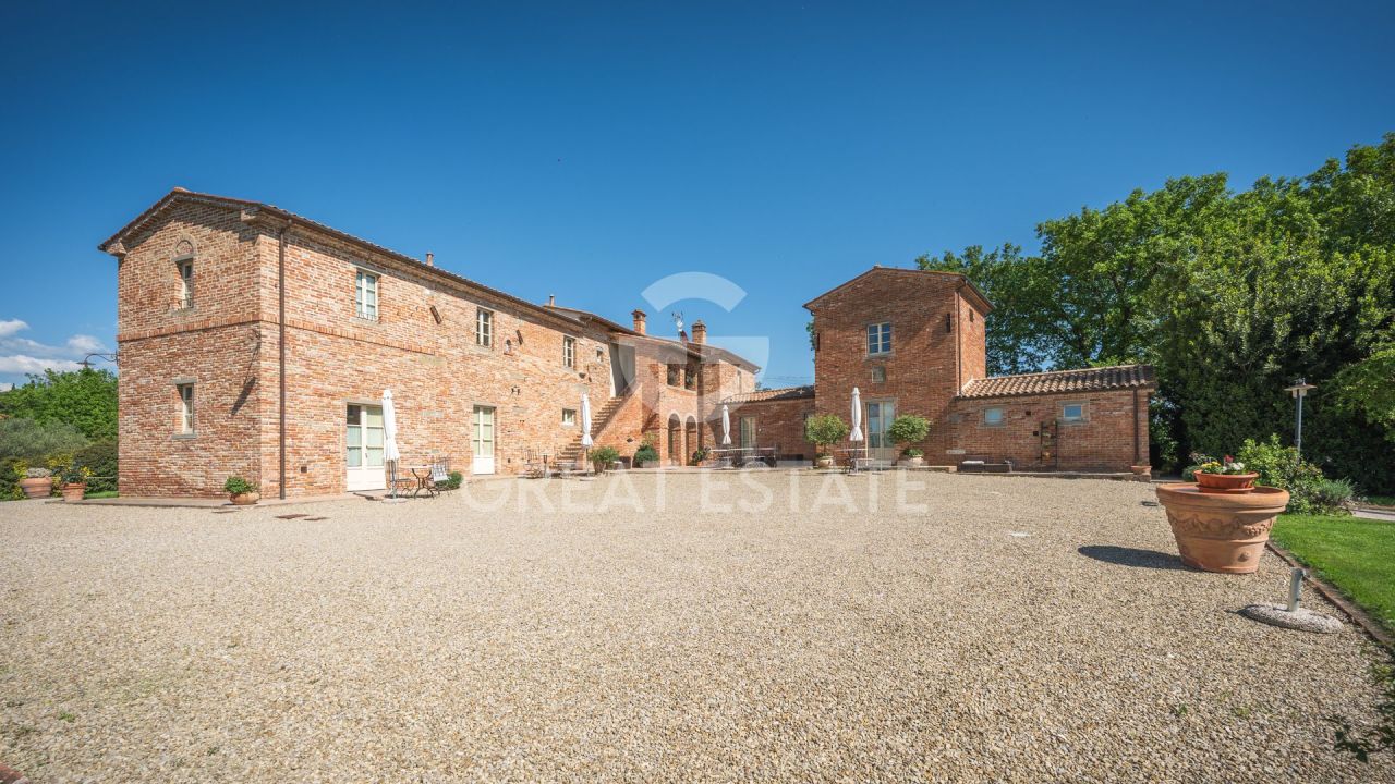 Дом в Фояно-делла-Кьяне, Италия, 659.2 м² - фото 4