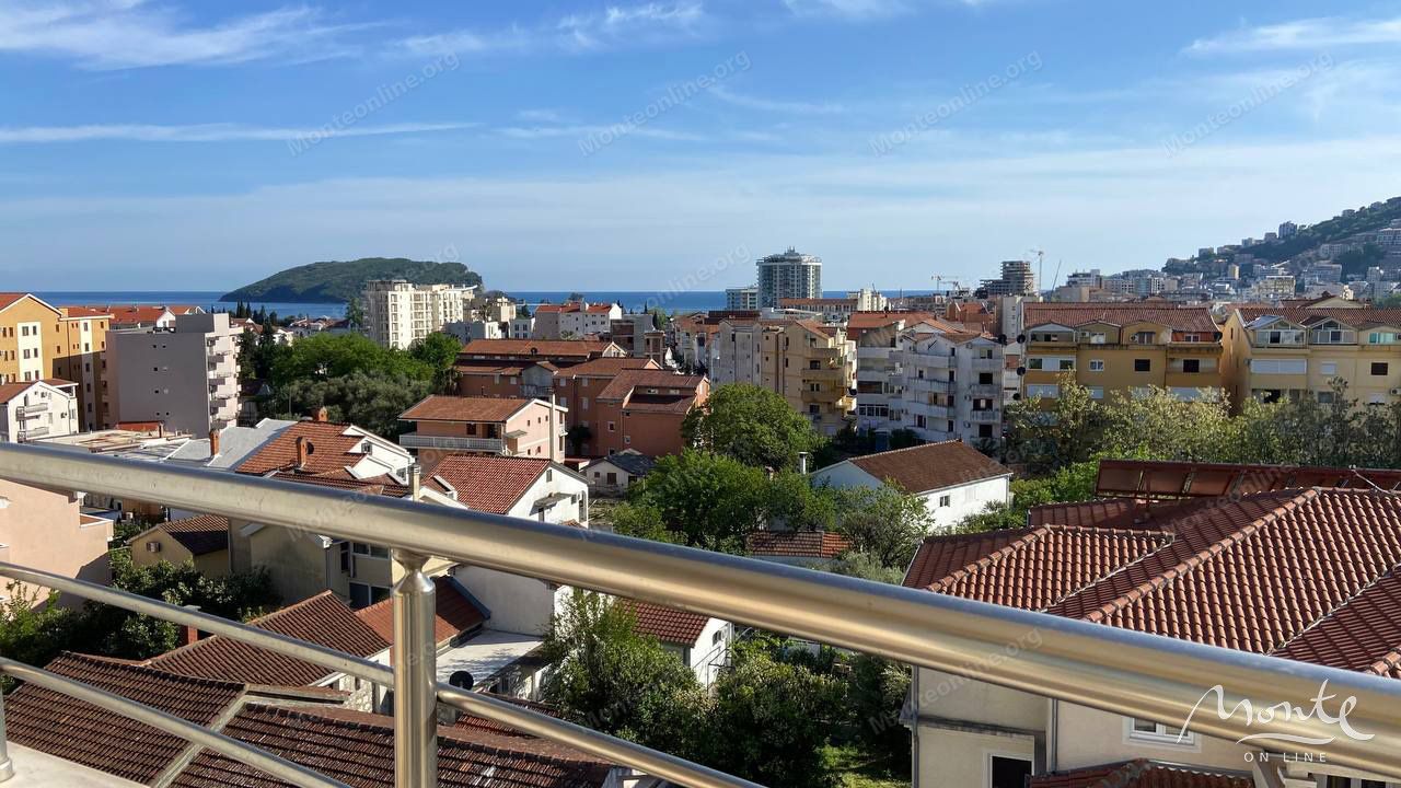 Квартира в Будве, Черногория, 94 м² - фото 1