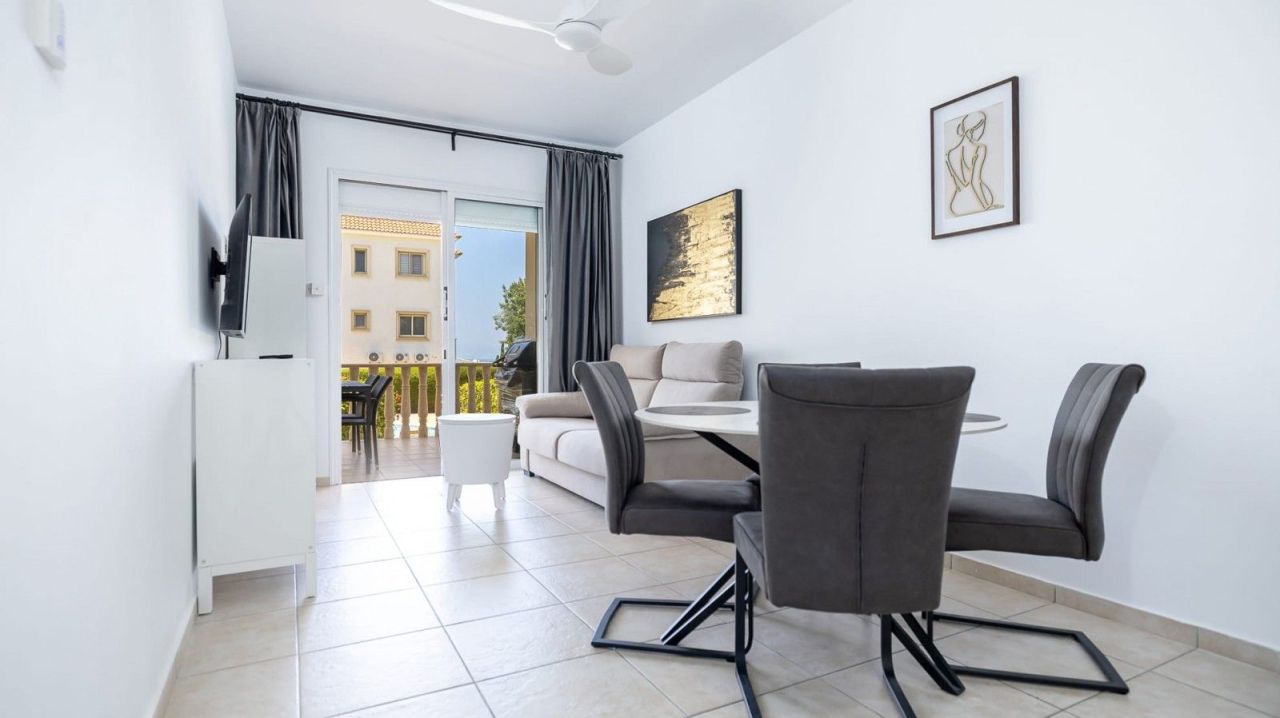 Апартаменты в Пафосе, Кипр, 90 м² - фото 2