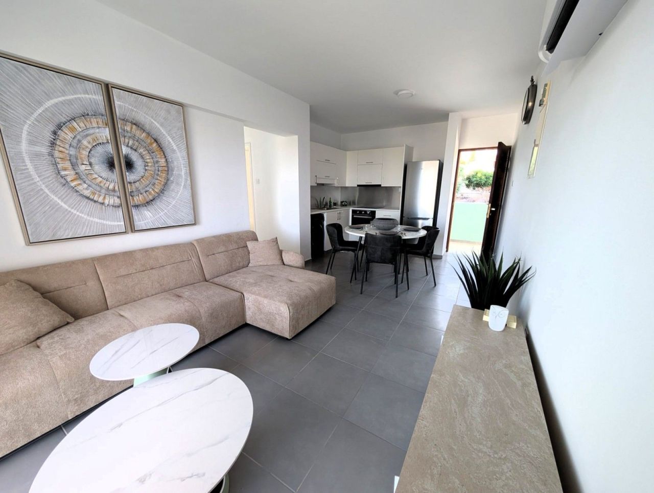 Апартаменты в Пафосе, Кипр, 81 м² - фото 10