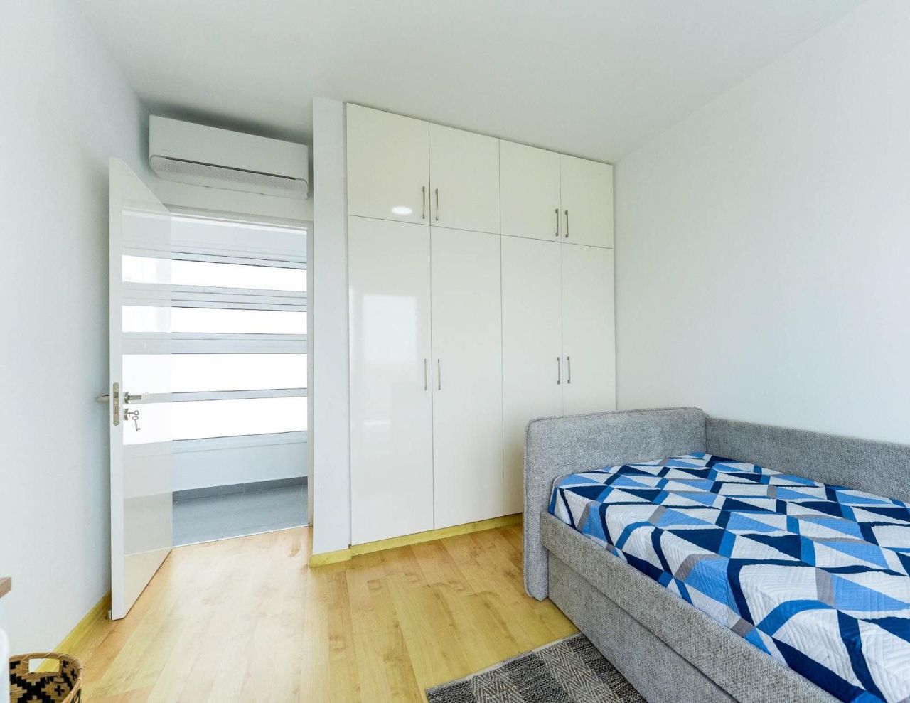 Апартаменты в Пафосе, Кипр, 81 м² - фото 18