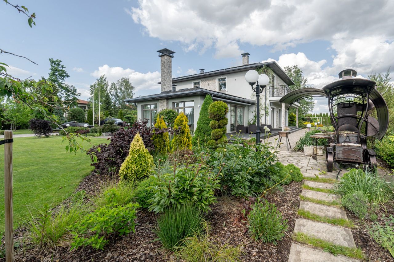 Дом в Марупе, Латвия, 614 м² - фото 1