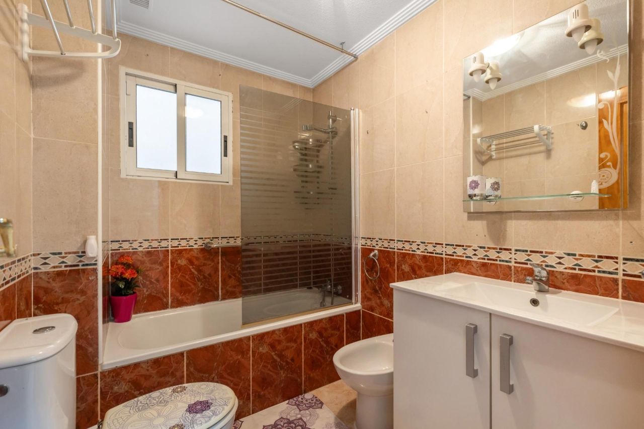 Квартира в Торревьехе, Испания, 70 м² - фото 14