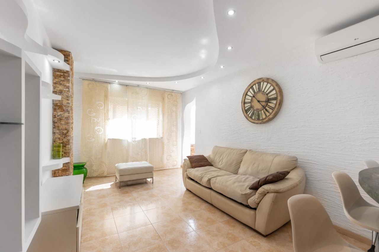 Квартира в Торревьехе, Испания, 70 м² - фото 3