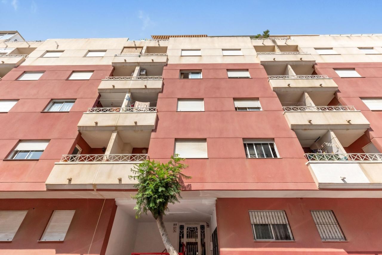 Квартира в Торревьехе, Испания, 70 м² - фото 16