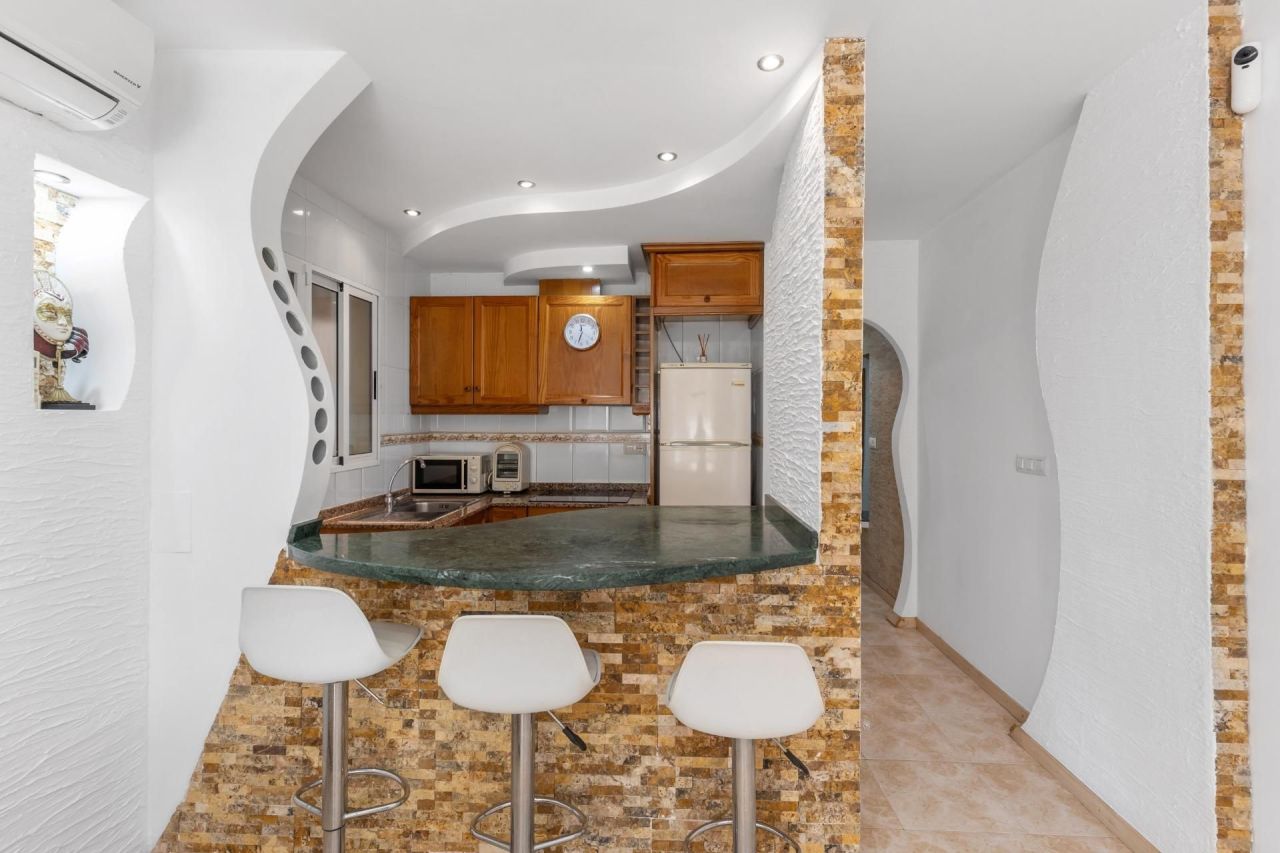 Квартира в Торревьехе, Испания, 70 м² - фото 5