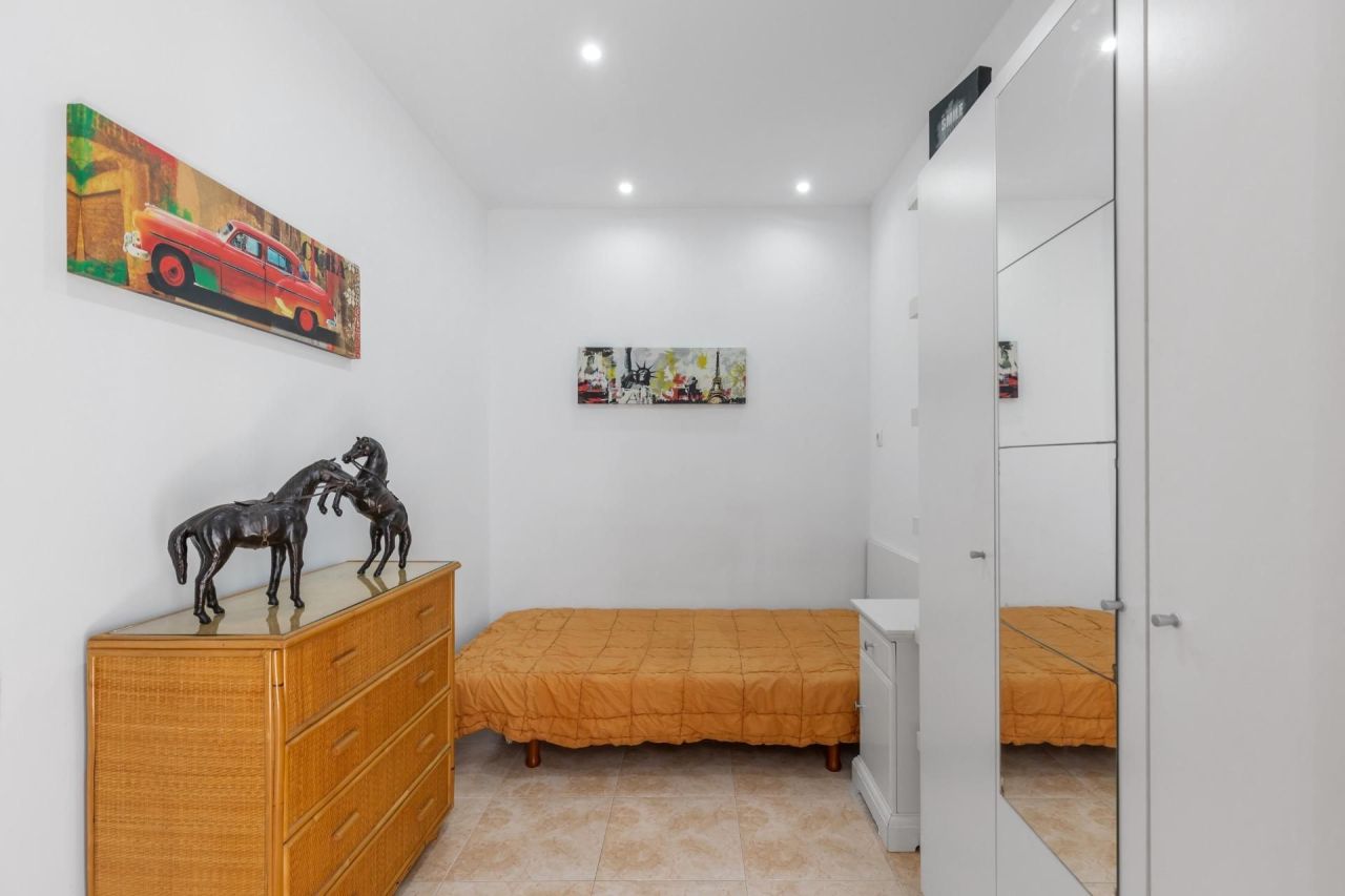 Квартира в Торревьехе, Испания, 70 м² - фото 9